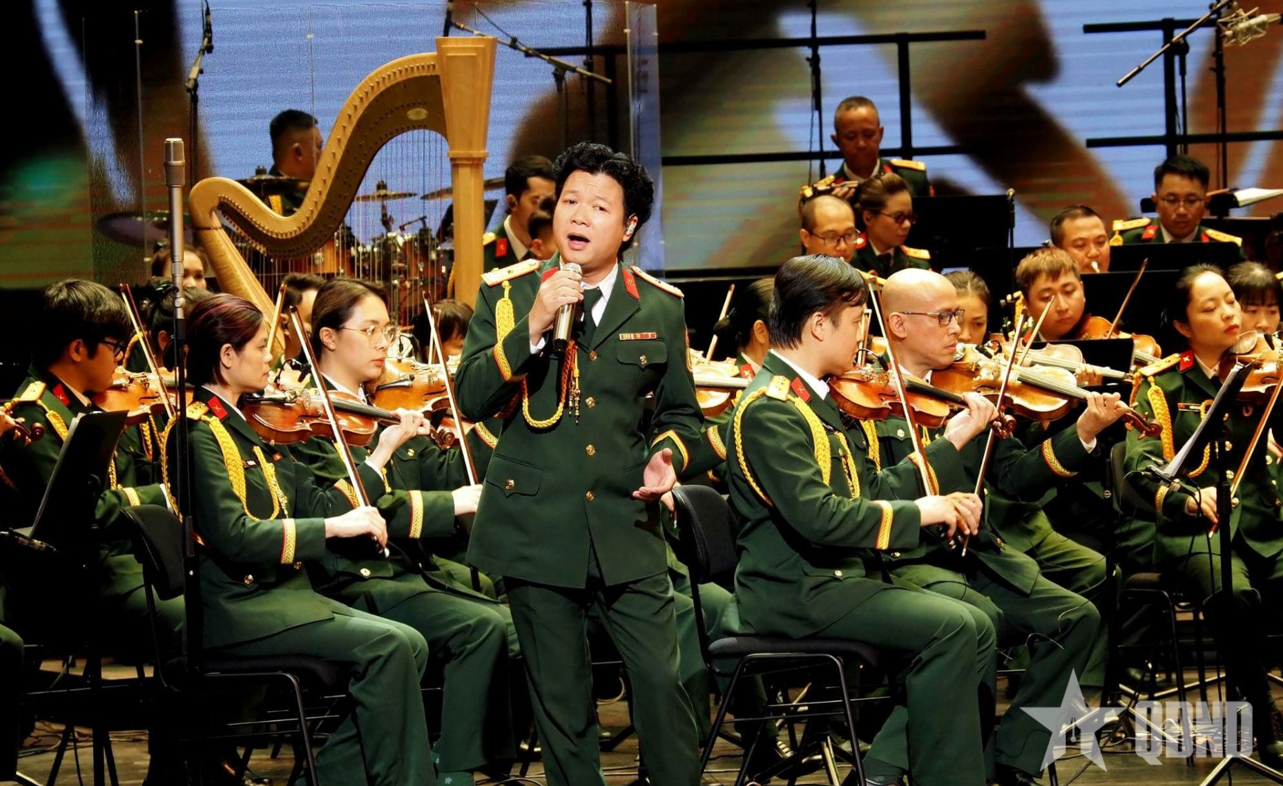 Nghệ sĩ Ưu tú Vũ Thắng Lợi: Trách nhiệm của nghệ sĩ là tận hiến cho nghệ thuật chuẩn mực